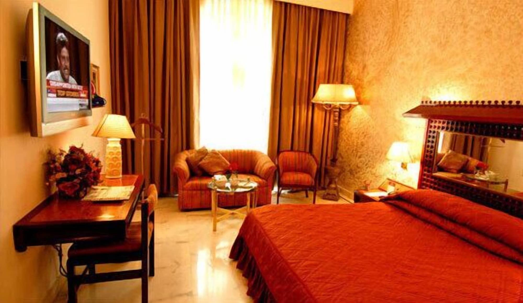 Ashok Country Resort Gurgaon Exterior photo