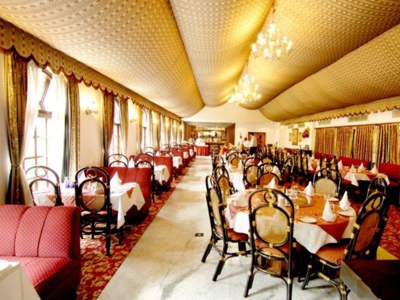 Ashok Country Resort Gurgaon Exterior photo